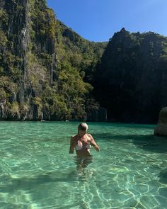 🐬 #philippines #palawan #twinlagoon #lagoon #clearwater #travelaesthetic #aesthetics #tropical #worldtravellersclub Palawan Philippines Aesthetic, Palawan Aesthetic, Philippines Palawan, Palau