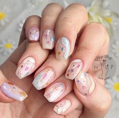 Nail Colors Christmas, Christmas Nails Long, Korea Nail, Christmas Nail Colors, Cheetah Print Nails, Kawaii Nail Art, Almond Nail Art, Fantasy Nails, Spring Nail Designs