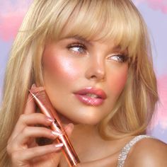 Barbie Makeup, Matte Blush, Makeup Gift Sets, Beauty Light, Glow Kit, High End Makeup, Blush Highlighter