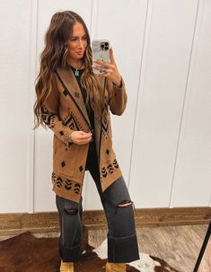 #westernoutfits #westerncardigan #browncardigan Aztec Cardigan Outfit, Punchy Winter Outfits, Western Hat Outfit, Nfr Outfits For Vegas, Nfr Outfits For Vegas Cowgirl Fashion, Cute Southern Outfits, Western Winter Outfits, Western Cardigan, Western Chic Fashion