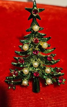 Mylo Christmas Tree Pin Red rhinestone and tiny pearl look. Pearl Look, Tacky Christmas, Red Rhinestone, Christmas Jewelry, Dark Red, Brooch Pin, Brooches, Gift Card, Christmas Tree