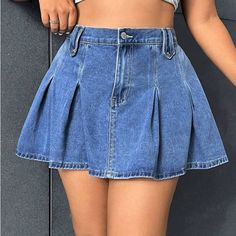 Shein Ezwear Plus High Waist Pleated Detail Denim Skirt Size 16 Nwt! Cheap White Short Denim Skirt, Teenage Skirt, Cheap Blue Skort For Day Out, Short Jean Skirts, Jean Skirt Designs, Cute Skirt Outfits Aesthetic, Cute Skirt Outfits For Summer, Cute Jean Skirt Outfits, Shein Skirts