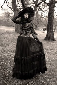 Steam Girl, Fashion Stand, Goth Look, Style Steampunk, Victorian Goth, Goth Women, Victorian Steampunk