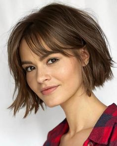 cut and color Square Face Bob Haircut, Layered Bob Hairstyles For Thick Hair, Jenna Elfman Hair, Chin Length Haircuts, Hairstyles 2024, Bob Hairstyles With Bangs, Hair Girls, Bob Haircut With Bangs