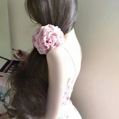 Shoujo Girl, Real Beauty, Silky Hair, Dream Hair, Red Aesthetic, Aesthetic Photo, Girly Girl, Blue Hair, Aesthetic Girl