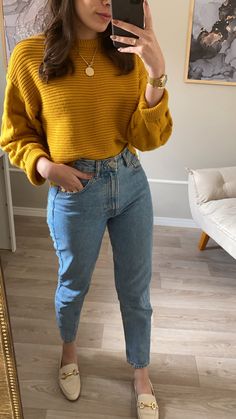 Styling Tan Loafers Women, Skirt And Flats Outfit Work Wear, Yellow Sweater And Jeans Outfit, Jeans For Work Business Casual Winter, Fall Business Casual Jean Outfits, Jeans Formal Outfit Women, Dressy Outfits 2023, August Outfits Women Casual, Hospital Visit Outfit