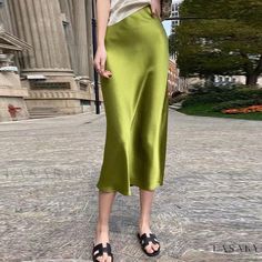 Lasaky - Tailored Slim-fit Skirt with a Front Split - Straight-Cut Half-Length Design Yoga Skirt, Fitted Midi Skirt, Slim Fit Skirts, Irregular Skirt, Organza Skirt, Floor Length Skirt, Beach Maxi Dress, Mid Length Skirts, Body Con Skirt