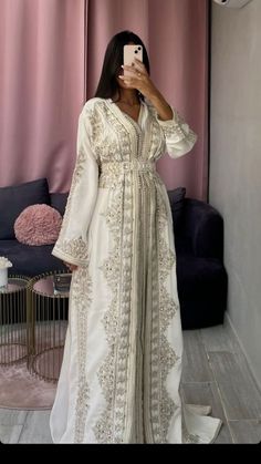 Kaftan Wedding, Muslim Fashion Dress, Room Inspiration Bedroom, Muslim Fashion, Short Videos, Fashion Dresses