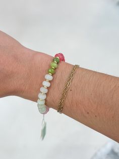 Accentuate your style with the Spartina Green & Pink 10mm Stone Stretch Bracelet. Made with gold plated stone beads, this stretch bracelet effortlessly adds a touch of elegance to any outfit. Feel and look your best with this beautiful and versatile accessory. Gold Stretch Bracelet With Natural Stones For Everyday, Look Your Best, Chic Boutique, Stretch Bracelet, Stretch Bracelets, Stone Beads, Your Style, Gold Plate, Plating