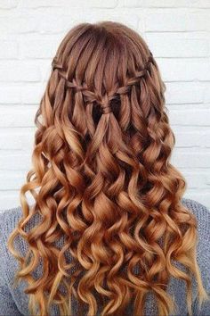 Down Hairstyles For Long Hair, Prom Hairstyles For Long Hair, Penteado Cabelo Curto, Hoco Hair, Homecoming Hairstyles, Half Up Half Down, Pixie Haircut, Down Hairstyles