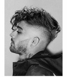 High Undercut, V Fade, Mens Hairstyles Round Face, Haircuts 2020, Mens Hairstyles Curly, Men's Cuts, Mens Hairstyles Fade