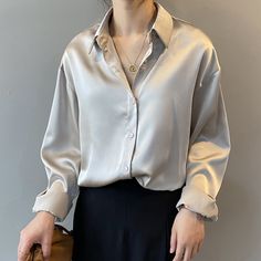 Item Type: Blouse Material: Silk, Polyester Gender: Girl Collar: Turn-Down Collar Sleeve Type: Regular Sleeve Length: Full Closure Type: Single Breasted Package Includes: 1 x Pc Size Info: Size Length (cm / inch) Bust (cm / inch) Sleeve (cm / inch) Shoulder (cm / inch) S 64 / 25.20 92 / 36.22 52 / 20.47 45 / 17.72 M 65 / 25.59 96 / 37.80 53 / 20.87 46 / 18.11 L 66 / 25.98 100 / 39.37 54 / 21.26 47 / 18.50 XL 67 / 26.38 104 / 40.94 55 / 21.65 48 / 18.90 2XL 68 / 26.77 108 / 42.52 56 / 22.05 49 / Satijnen Blouses, Blouse Korean Style, Silk Shirt Blouses, Satin Shirts, Satin Bluse, Look Jean, Women Long Sleeve Dress, White Long Sleeve Shirt, Satin Blouses