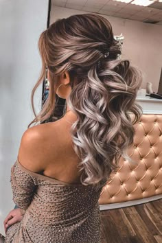 Bridemaids Hairstyles, Down Wedding Hairstyles, Half Up Wedding Hair, Wedding Hair Half, Half Up Half Down Wedding, Bridesmaid Hair Half Up, Graduation Hairstyles, Long Hair Wedding Styles, Hair Homecoming