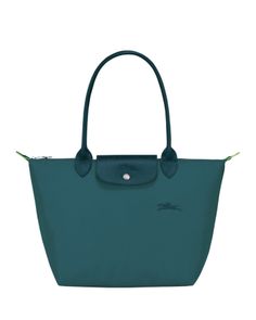 Longchamp Le Pliage Green Medium Nylon Tote Bag Longchamp Le Pliage Green, Longchamp Le Pliage Large, Long Champ, Summer Wallpapers, Dream Bag, Nylon Tote Bag, Cute Summer Wallpapers, Bags Style, Devil Wears Prada