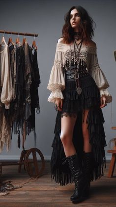 Neo Bohemian Fashion, Fancy Boho Outfits, Unique Aesthetic Outfits, Black Bohemian Outfits, Goth Boho Outfits, Boho Fashion Aesthetic, Boho Goth Outfits, Unique Outfits Creative Fashion, Goth Hippie Outfits