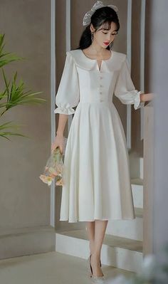 Sunday Dress Outfit, Formal Dress For Wedding Guest, Modest Girly Outfits, Detail Couture, Dress Outfits Party, Girly Style Outfits, Tight Dress Outfit, Stylish Short Dresses, Sunday Dress