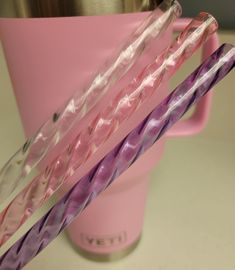 PRiCE reflects my cost of the 10mm fat style... I DO have standard width as well... https://amberorchid951.etsy.com/listing/1661214111 ☆Shiny jewel like acrylic with a wavy design. Replica to Starbucks straws used in studded/ombre/bling tumblers. Now finally in the Jumbo 10mm "fat" style! Such a great Replacement straw for Stanley and Yeti 40/42/64oz XL tumblers. Hard plastic, no stopper rings. handwash with care. ▪︎Approx 12" Swirly, wavy, crystal jewel like. same pretty detail but now in 10mm Fat Style, Pink Yeti, Straw Tumbler, Pink Power, Lilac Color, Lilac Purple, Tumbler With Straw, Color Show, Color Matching