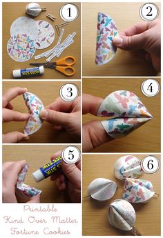 the instructions for how to make an origami flowered bow with fabric and buttons