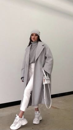 Long Winter Coats Women Outfit, Baddie Winter Outfits, Winter Outfits For Women, Classy Baddie, Gray Coat, Stylish Winter Outfits, Rock Outfit