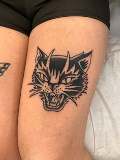 Men’s Fashion Tattoos, Inner Shin Tattoo, Tattoo Gap Filler Ideas American Traditional, Yandere Tattoo Ideas, Cat Hissing Tattoo, American Traditional Cover Up, Retro Cat Tattoo, Cool Traditional Tattoos Black, Alt Patchwork Tattoo