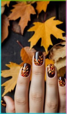 Cute November Nails, November Nails Fall, Harry Potter Nail Art, Nails November, Summer Nails Almond, Festive Nail Designs, November Nails, Fall Nail Trends, Gold Glitter Nails