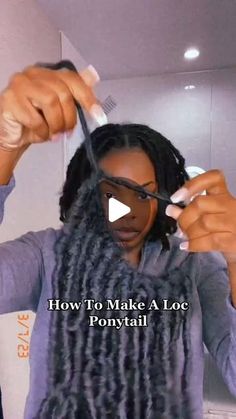 Vicky on Instagram: "NEED: 2 packs of Locs crochet hair STEPS: open the hole at the top of each loc and slide it onto ONE horizonal loc. Once all locs are on the one horizontal loc, open the hole of the horizontal loc and insert the other end of the horizonal loc inside of that hole! #locbobtutorial #locbobstyle #locbob #locstylesforwomen #locstyles #shortlocs #shortlocstyles" Loc Styles With Hair Added, Quick Short Loc Styles For Women, Black Women With Locs Aesthetic, Locstyles Women Short, Cruise Loc Styles, Womens Locs Hairstyles, Chole Bailey Loc Styles, Loc Hairstyles With Added Hair, Loc Ponytail With Weave