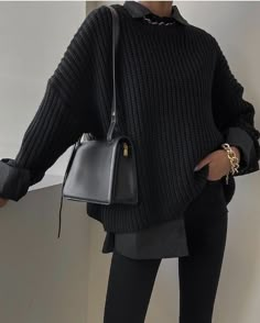 Cute Professional Dress, Pharmacist Outfits Women, Chic Manager Outfits, Fall And Winter 2023 Trends, Classic Edgy Fall Outfits, Classy Hairstylist Outfits, Womens All Black Outfit Casual, Luxurious Winter Outfits, Winter In Arizona Outfits