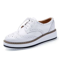 Womens Wingtip Oxfords, Brogue Shoes Women, Flat Oxford Shoes, Lace Up Oxford Shoes, Leather Shoes Women Flats, Oxford Platform Shoes, Women Brogues, Casual Oxford Shoes, Oxford Platform