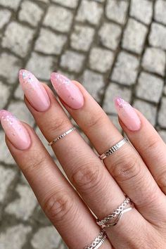 Pale Nails, Cute Gel Nails, Sparkle Nails, Neutral Nails, Elegant Nails, Pretty Acrylic Nails, Floral Nails