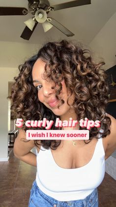 Marissa Lanae - Curls, Beauty, Lifestyle | My step-by-step diffusing routine🌬️ Step 1: Air dry for 10-15 minutes if you have time. I like to do my makeup or pick out an outfit while... | Instagram Blow Dryer, Curly Hair Tips, Beauty Lifestyle, Curly Hairstyles, Hair A, 15 Minutes, Hair Hacks, Air Dry