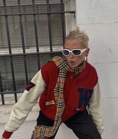 Maddie Demaine, Letterman Jacket Outfit, Scarf Outfit, Jacket Outfit, How To Pose, Daily Outfits, Instagram Fashion, 90s Fashion