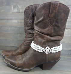 Bridal Cowgirl, Store Necklaces, Ugg Fashion, Cowgirl Boot, Pearl Strand