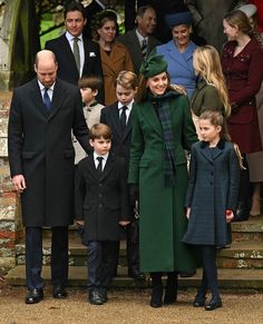 On December 25, almost all members of the British Royal Family attended the traditional Mass at Sandringham Cathedral in Norfolk, where the British Royal Family has celebrated Christmas for decades.