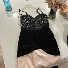 This Dress Is Gorgeous With An Ethereal Element To It. Great For An Iconic Look! Truese Brand Purchased In A High-End Boutique Black And Blush Luxurious 100 Percent Silk Blush And Black Super Cute!!! Early 2000s Dresses, 2000s Dress, 90s Inspired, Early 2000s, 100 Percent, Vintage Dresses, That Look, Prom Dresses, Blush