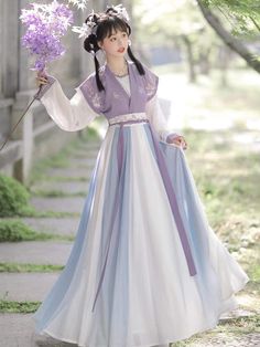 Japanese Royalty Clothing, Xianxia Clothes, Purple Hanfu, Fantasy Hanfu, Modern Hanfu Dress, Royalty Clothing, Asian Traditional Fashion, Traditional Chinese Hanfu