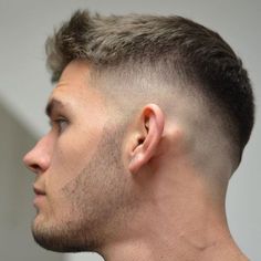 Modern men faded haircut ideas | Trendy hairstyle ideas | Easy hairstyle ideas Types Of Fade Haircut, Top Haircuts For Men, Mid Fade Haircut, Popular Short Haircuts, Tapered Hair, Taper Fade Haircut, Short Haircut Styles, Very Short Haircuts