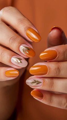 50 Chic Fall Nail Designs For 2024 | Daisily Cozy Vibes