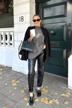 23 Chic Fall Work Outfits & Business Casual Outfits for Autumn Boss Attire, Fall Outfits Comfy