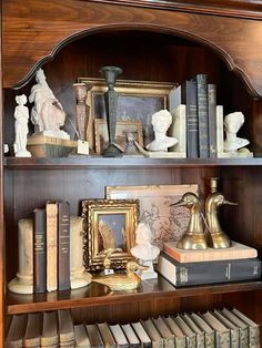 Dark Bookcase, Weird Houses, Victorian Shelves, Interesting Houses, Vintage Bookshelf, Bookshelf Decor