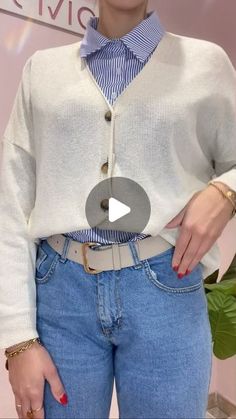 Button Hack, How To Wear Shirt, Shopping Clothes, Hacks Clothes, Fashion Hacks, Fashion Hacks Clothes, 2024 Fashion