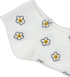 Playful White Socks For Spring, Trendy White Summer Socks, Trendy White Socks For Spring, Comfortable White Socks, Flower Smiley Face, Flower Smiley, London Free, Buy Now Pay Later, Short Socks