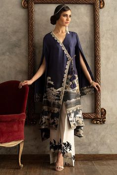 Luxury Pret, فستان سهرة, Pakistani Dress Design, Shalwar Kameez, Stylish Dress Designs, Indian Fashion Dresses, Kurta Designs