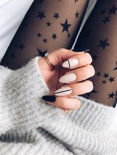 My favorite winter nails, winter nails designs, and winter nails colors #winternails #winternailcolors Sqaure Nails, Black And Nude Nails, Nude Nail Designs, Nails Colors, Pretty Acrylic Nails, Summer Nail, Nail Shapes, Nails Designs