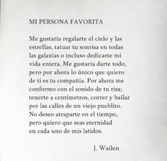 an open book with spanish writing on the front and back cover, in black and white