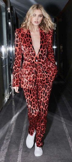 Elsa Hosk Outfits, Women Pants Suits, Elsa Hosk Style, Luxury Jacket, Romee Strijd, Vogue Spain, Red Leopard, Animal Print Fashion, Elsa Hosk