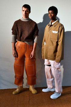 PARIS, FRANCE - JANUARY 20: A model poses during the Jacquemus Menswear Fall/Winter 2019-2020 presentation as part of Paris Fashion Week on January 20, 2019 in Paris, France. (Photo by Victor VIRGILE/Gamma-Rapho via Getty Images) Jacquemus Menswear, Menswear 2020, Streetwear Model, Fashion Models Men, January 20, Winter Tops, Model Poses, Mens Street Style, Male Models