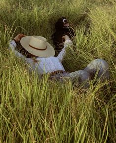 Bandit Aesthetic Western, Old Western Photography, Female Cowboy Aesthetic, 1800s Cowgirl Aesthetic, Cowboy X Cowgirl, Cowboy Cowgirl Aesthetic, Ranch Work Aesthetic, Redhead Cowgirl Aesthetic, Western Core Aesthetic