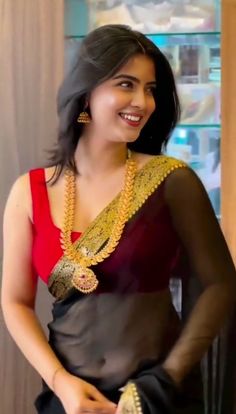 Black Sari, Indian Natural Beauty, Indian Woman, Saree Models, Indian Actress Hot Pics, Curvy Girl Outfits, Fun Time