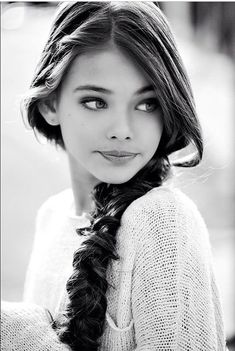 Divinidades Laneya Grace, Pose Fotografi, Foto Tips, Girls Cartoon, Miranda Kerr, White Photo