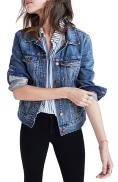 Madewell Cotton Denim Jacket (Pinter Wash) available at #Nordstrom Jackets Outfit, Mexico Outfits, Layering Ideas, Timberland Outfits, Jean Outfit, Looks Jeans, Mode Tips, Blazer Outfit, Neue Outfits